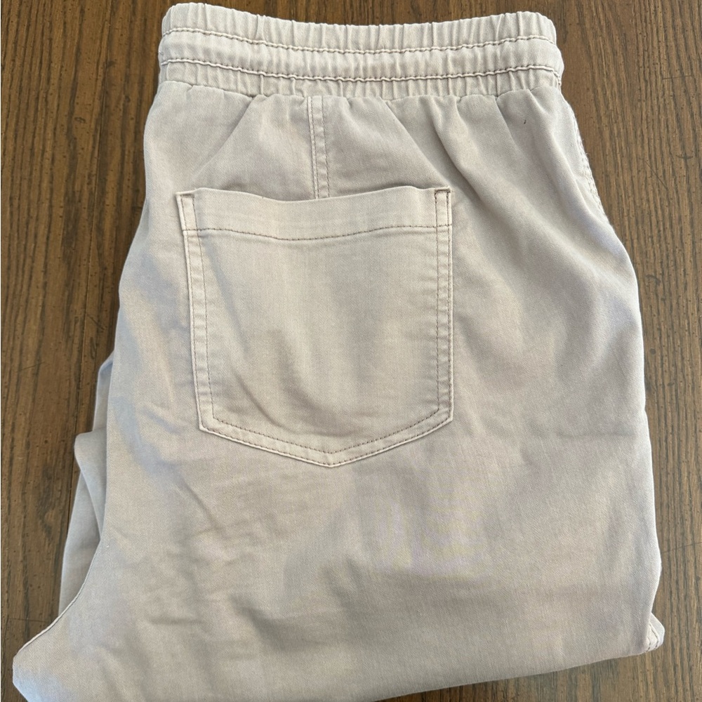 Maurice’s pants